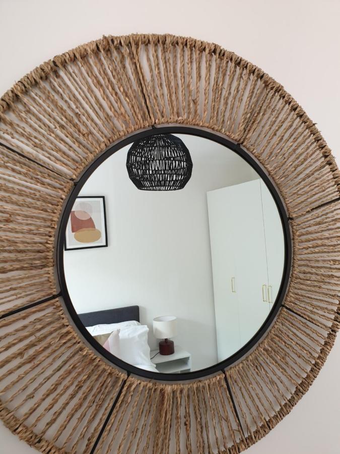 Cheerful 1 Private Room-Ensuite With Free Parking Silverdale  المظهر الخارجي الصورة